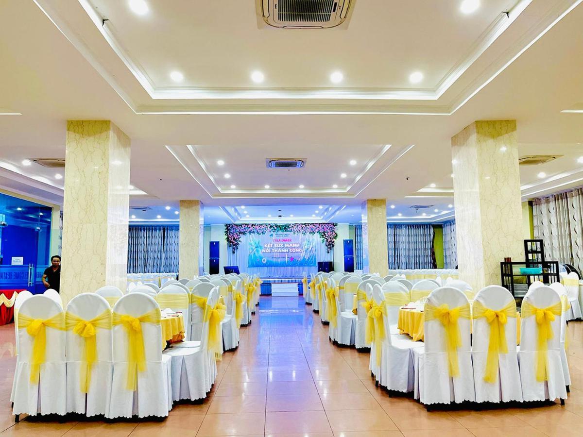 My Khe 2 Da Nang Seafront Hotel Экстерьер фото