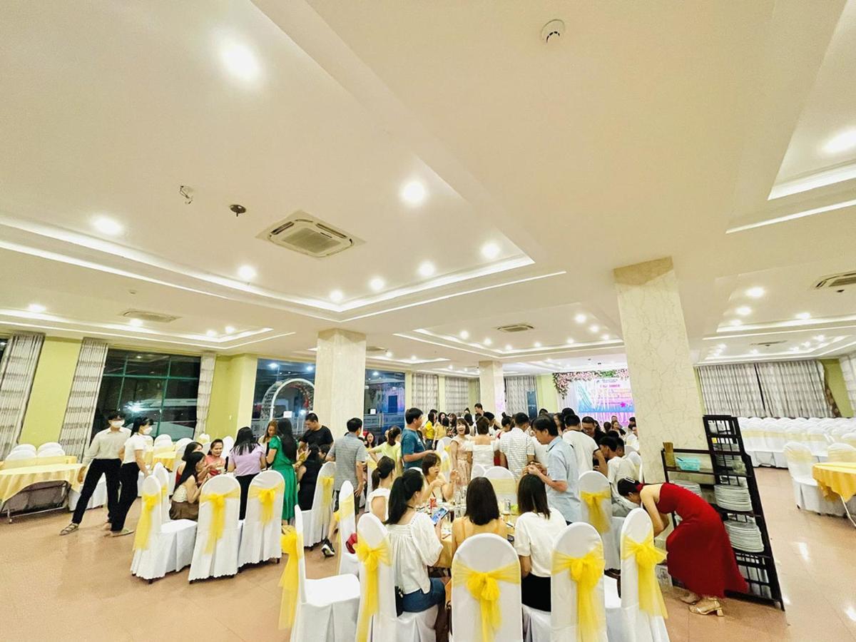 My Khe 2 Da Nang Seafront Hotel Экстерьер фото