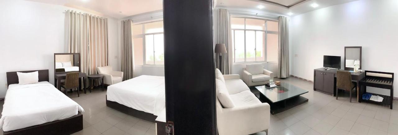 My Khe 2 Da Nang Seafront Hotel Экстерьер фото