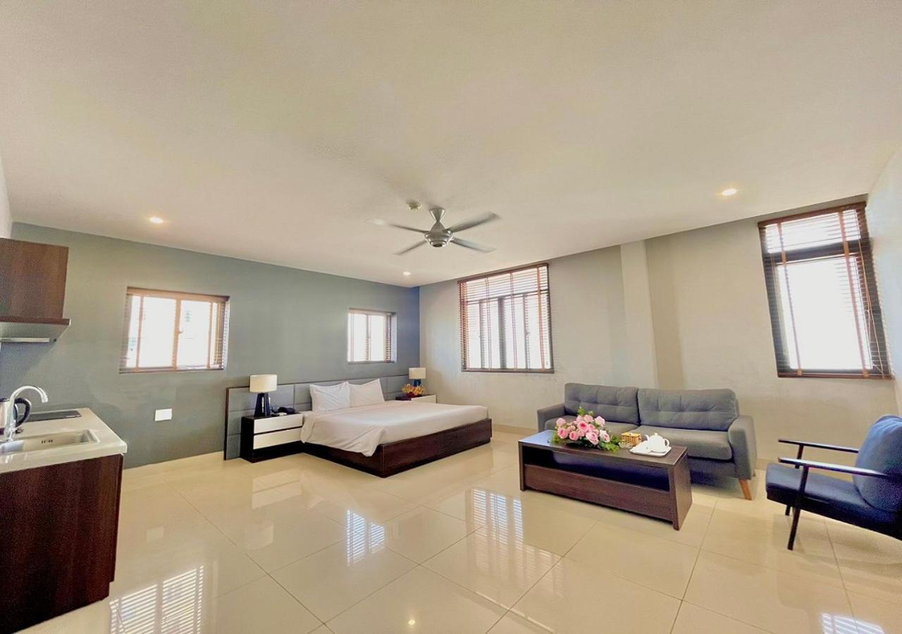 My Khe 2 Da Nang Seafront Hotel Экстерьер фото