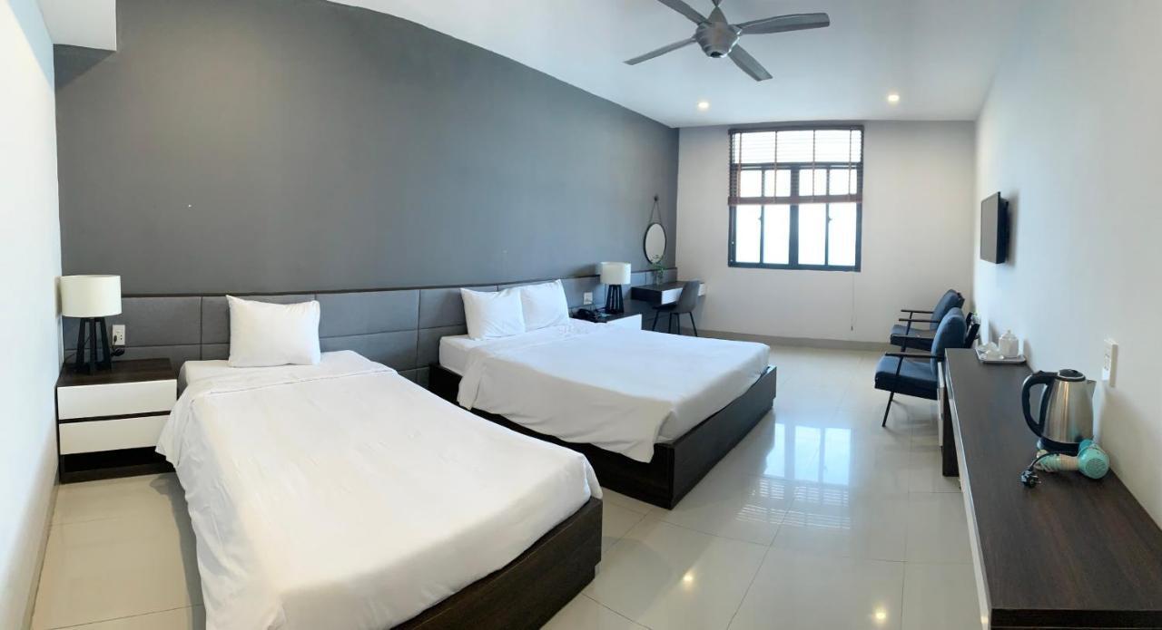 My Khe 2 Da Nang Seafront Hotel Экстерьер фото